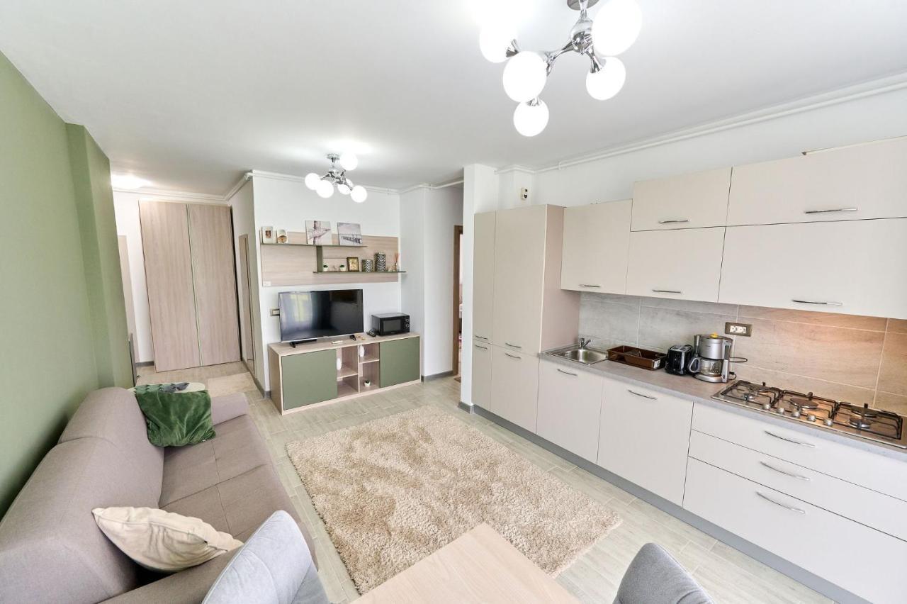 מאמאיה Olive Apartment In Spa N Pool Resort-Parking מראה חיצוני תמונה