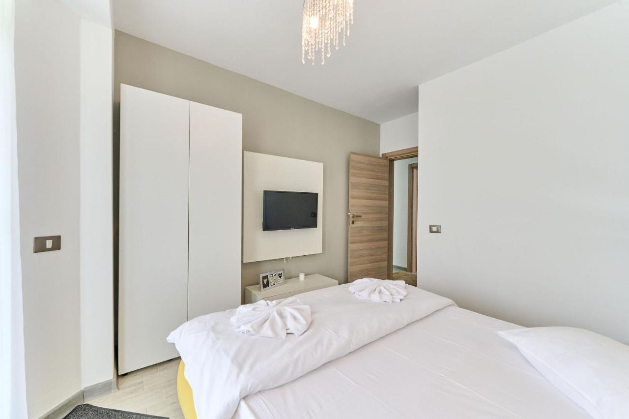 מאמאיה Olive Apartment In Spa N Pool Resort-Parking מראה חיצוני תמונה