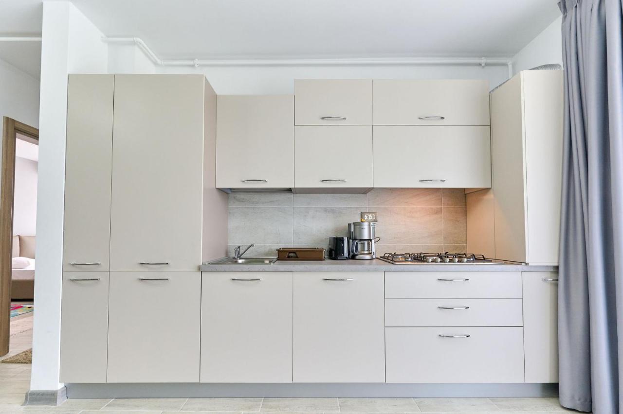 מאמאיה Olive Apartment In Spa N Pool Resort-Parking מראה חיצוני תמונה