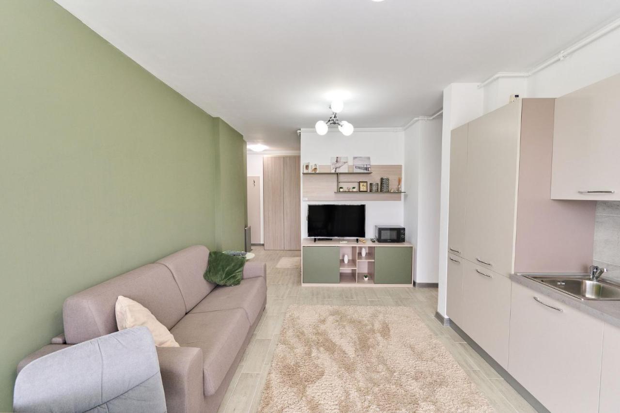 מאמאיה Olive Apartment In Spa N Pool Resort-Parking מראה חיצוני תמונה